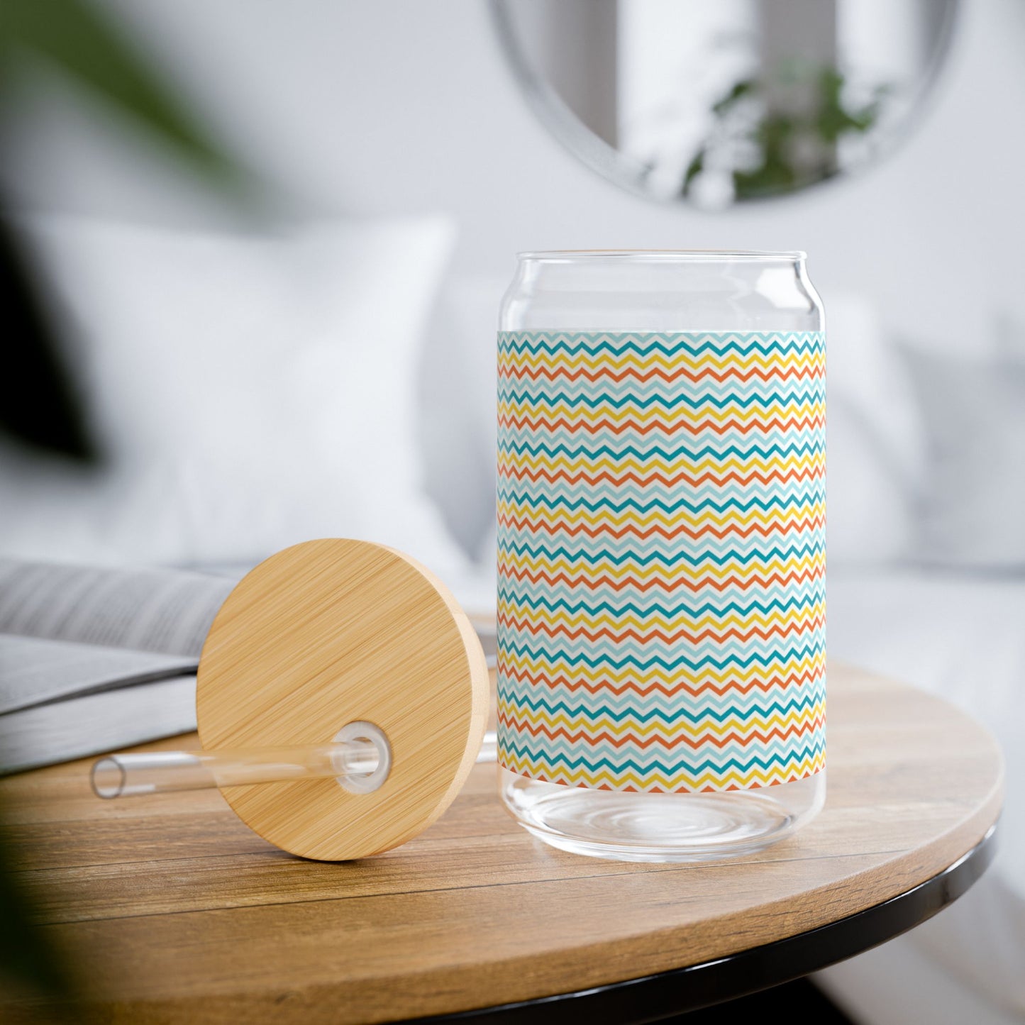 Colorful Chevron Pattern Sipper Glass – 16oz Eco-Friendly Drinkware